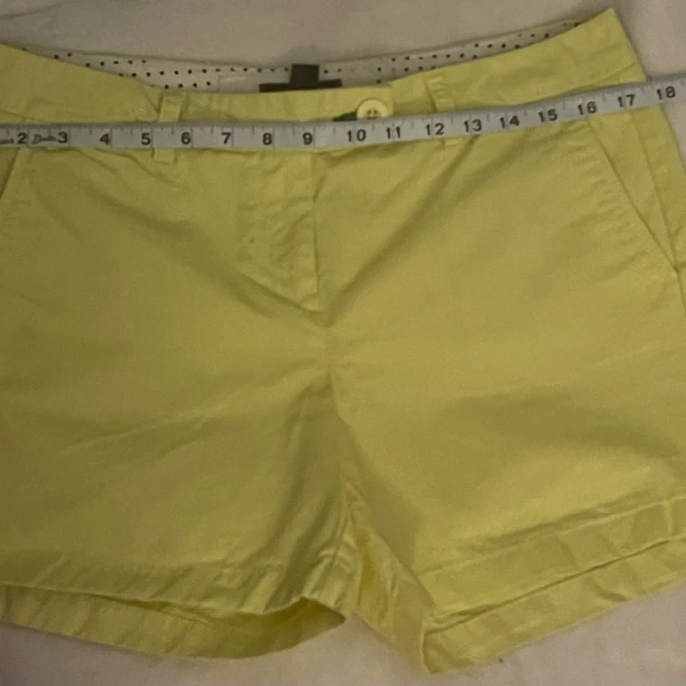 Tommy Hilfiger Women's Yellow Shorts - Picture 3 of 7